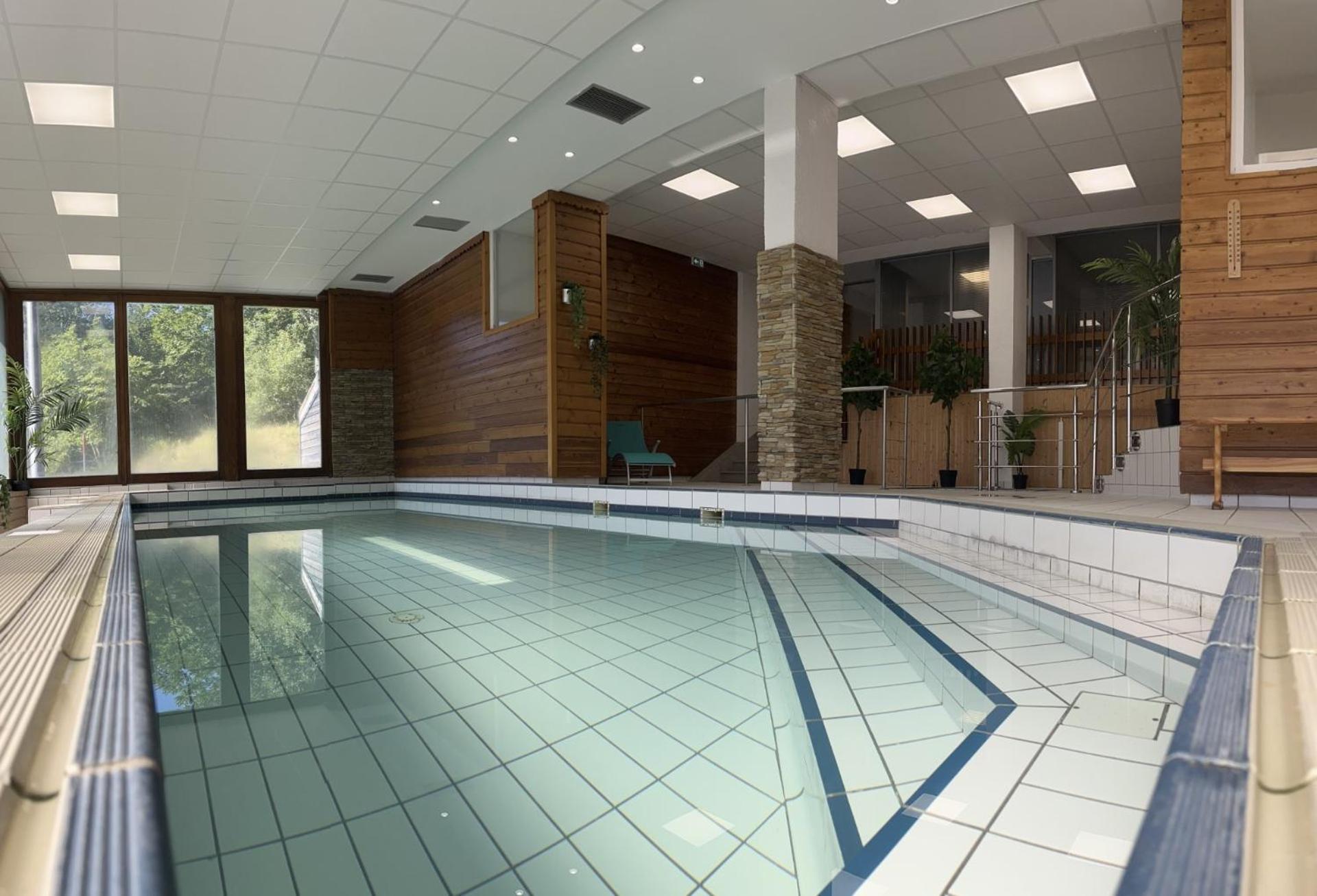 Logis Du Puy Ferrand Hotel