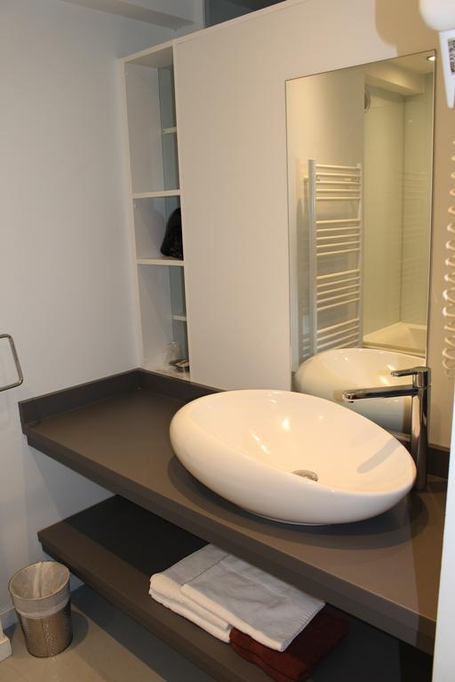 Logis Du Puy Ferrand Hotel 3*