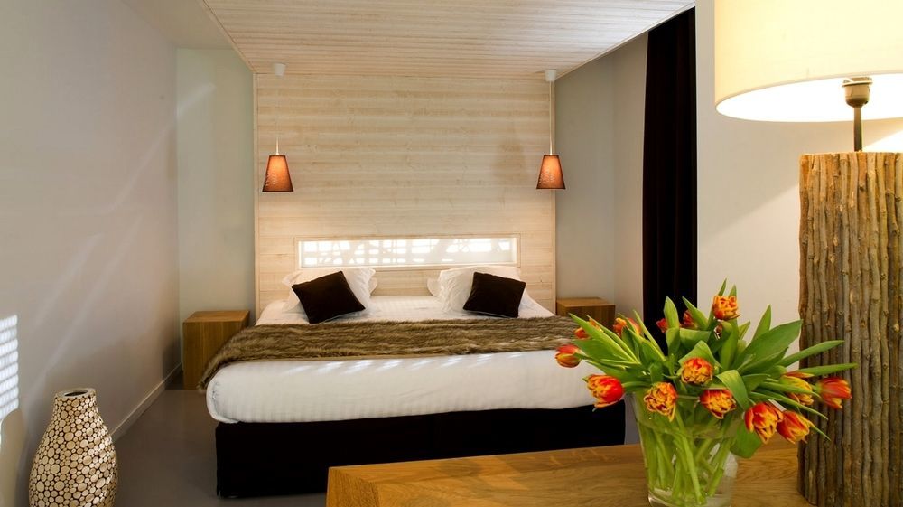 Logis Du Puy Ferrand Hotel